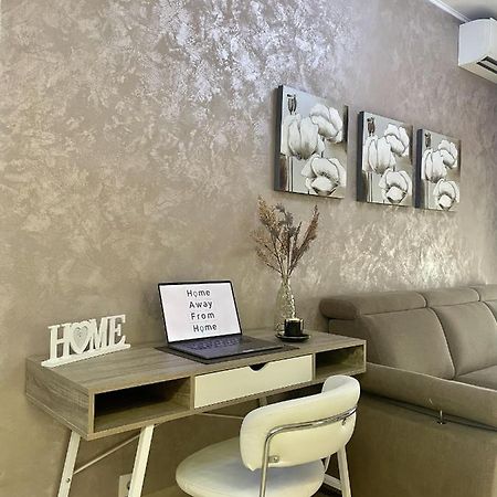 Home Away From Home - Dristor Bucareste Exterior foto